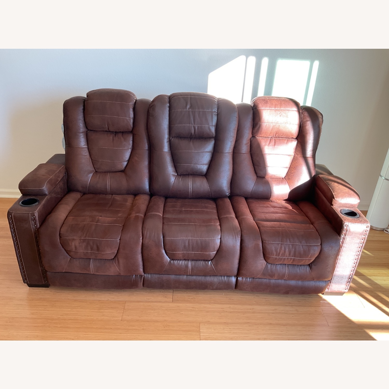 Ashley Furniture Dark Brown 3+ Seater Sofa - image-1