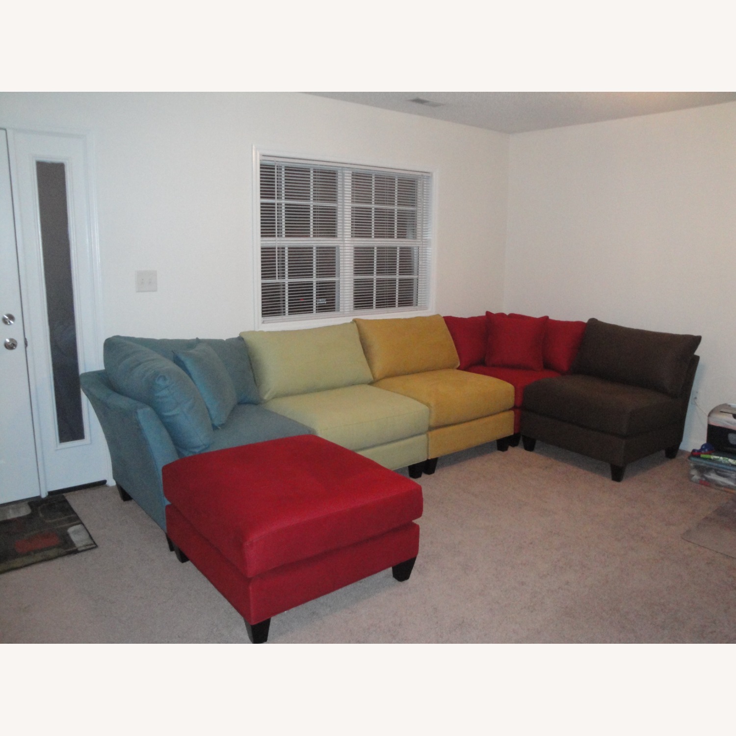 H.M. Richards Modular 6 Piece Sectional - image-1