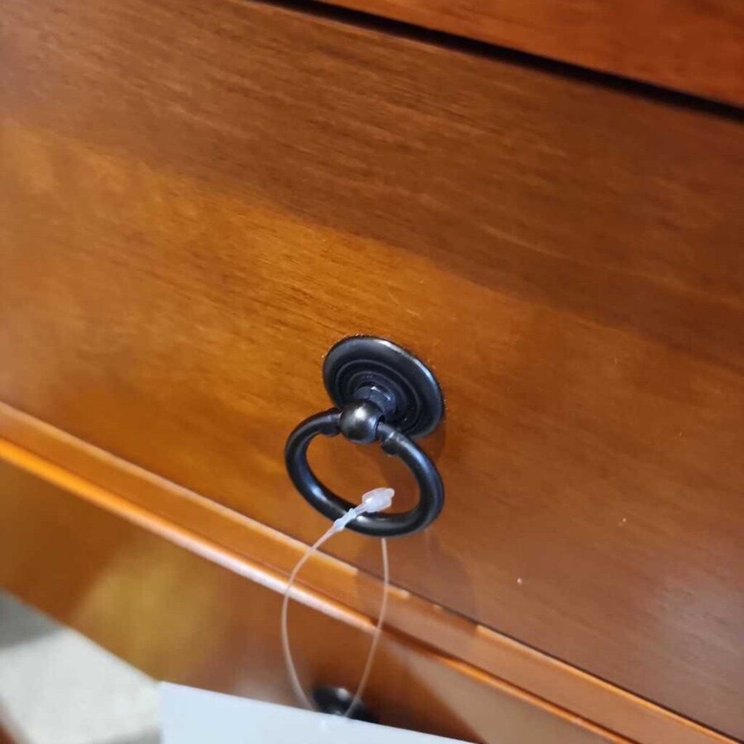 Wilshire Olive Ash Burl Accent Side Table - image-8