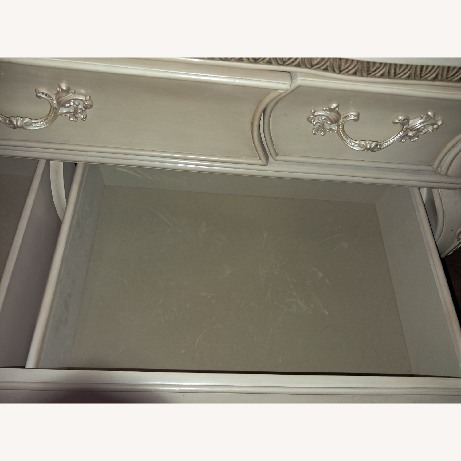 Aico Lavelle 7 Drawers Wood Armoire - image-7