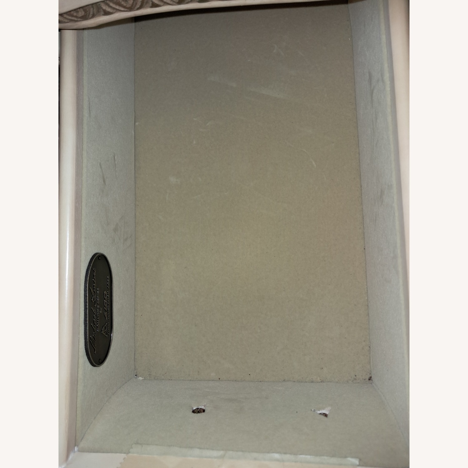 Aico Lavelle 7 Drawers Wood Armoire - image-13