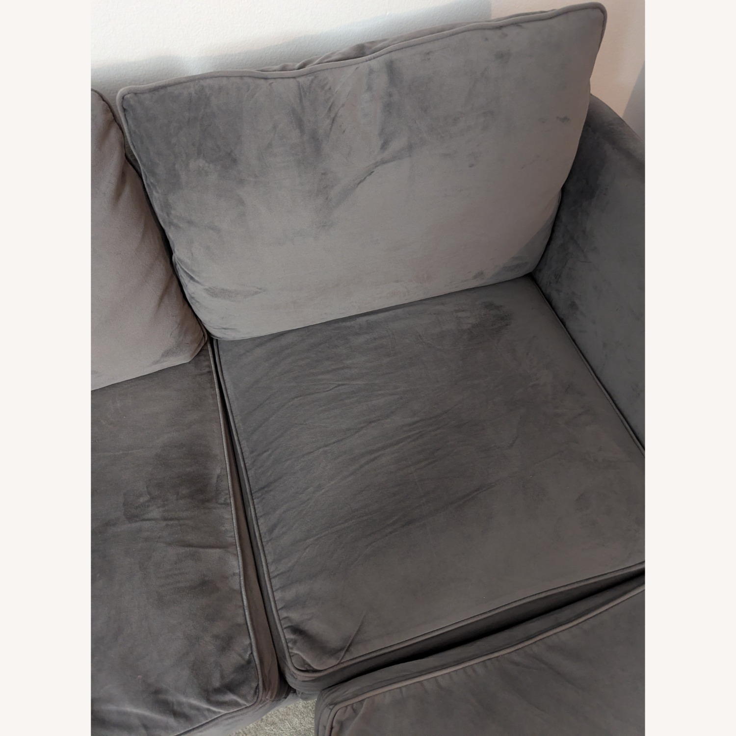 Light Gray Fabric 3+ Piece Sectional - image-5
