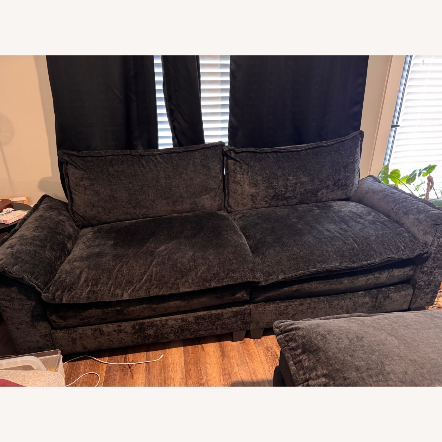 VUYUYU Gray Sofa - image-3