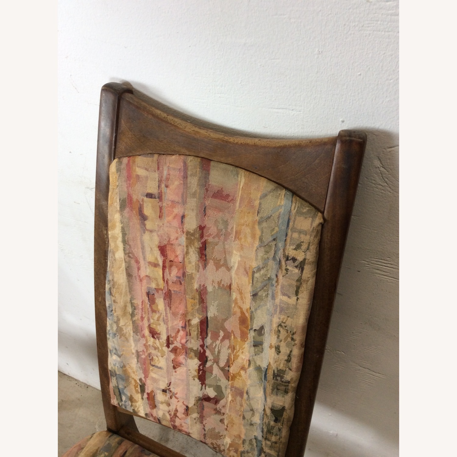 Set of 6 MCM Dining Chairs with Vintage Upholstery - image-8