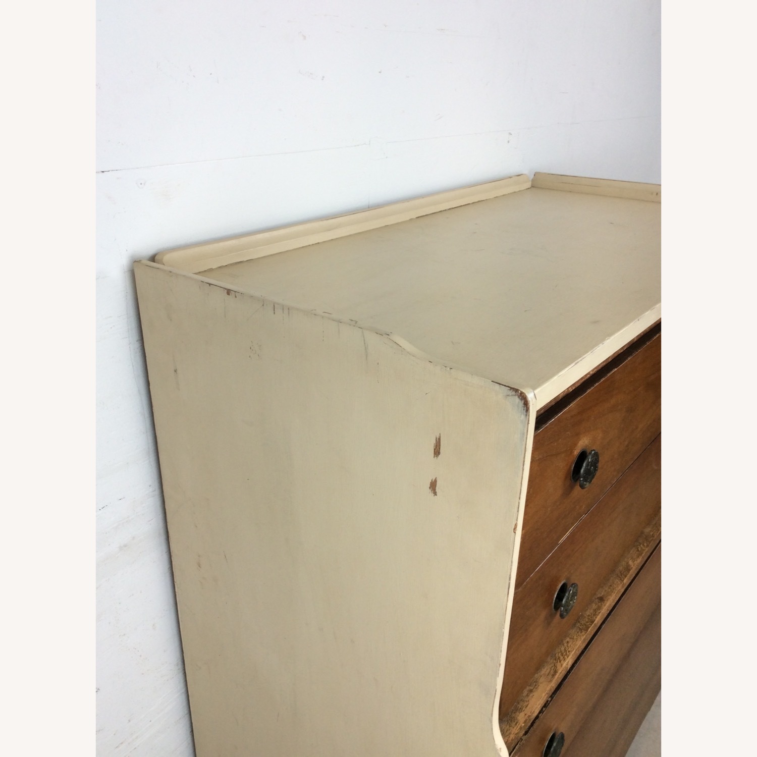 Mid Century 5 Drawer Highboy by Mainline by Hooker - image-11