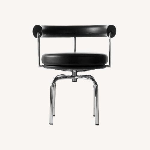 Used Le Corbusier Lc7 Swivel Chair for Cassina  for sale on AptDeco