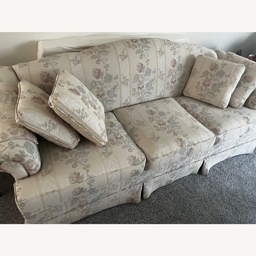 Used Vintage/Antique Fabric 3+ Seater Sofa for sale on AptDeco