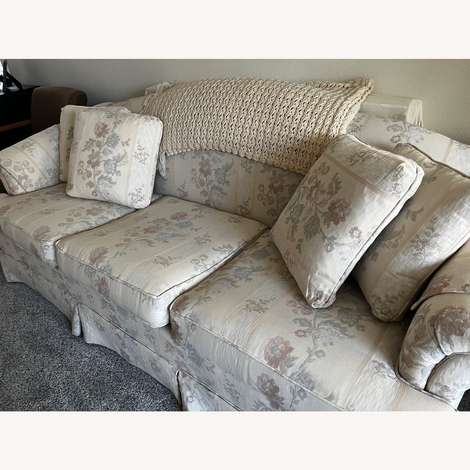 Vintage/Antique Fabric 3+ Seater Sofa - image-4