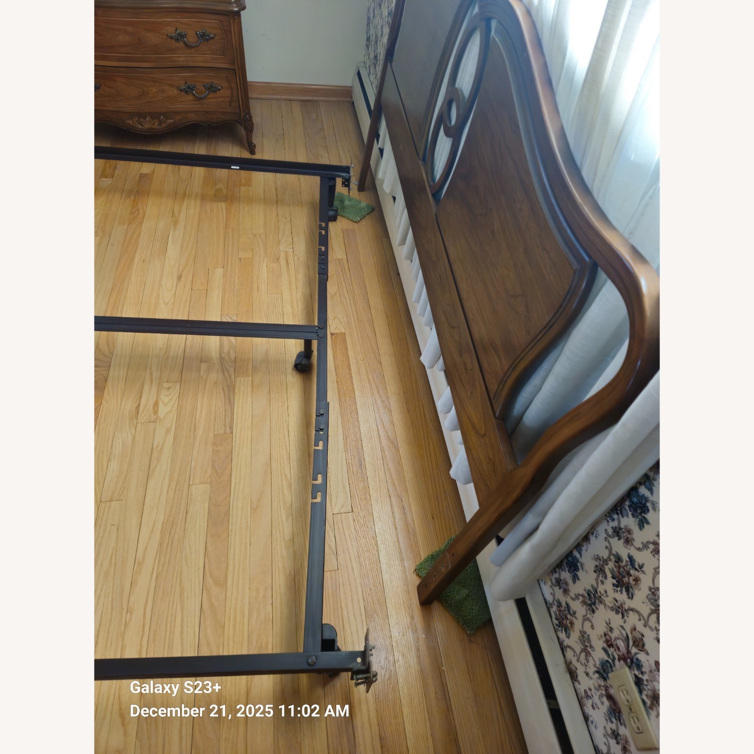 Vintage French Provincial King Headboard & frame - image-9