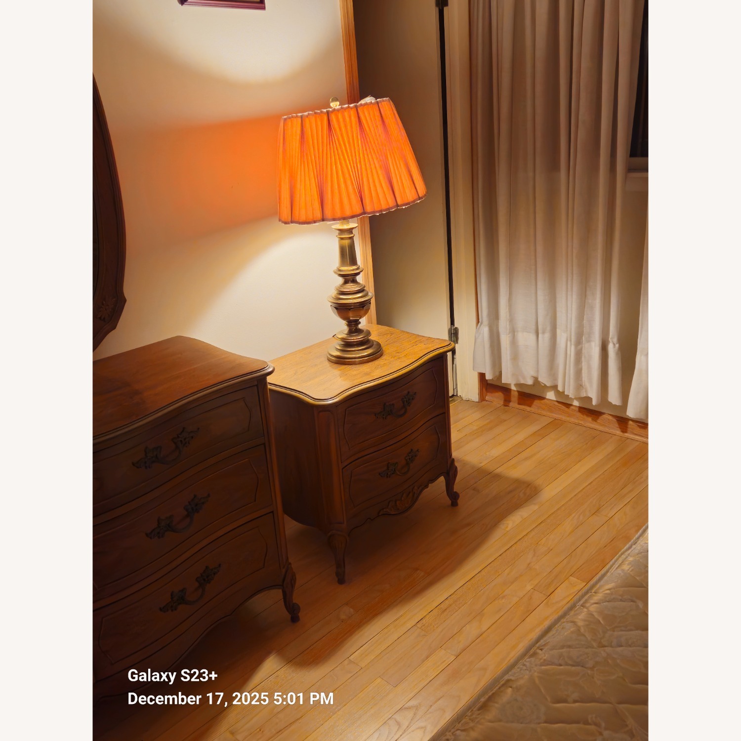 Set (2) Vintage French Provincial Wood Nightstands - image-4