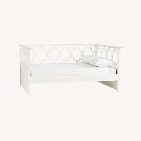 Pottery Barn Teen Elsie Daybed 
