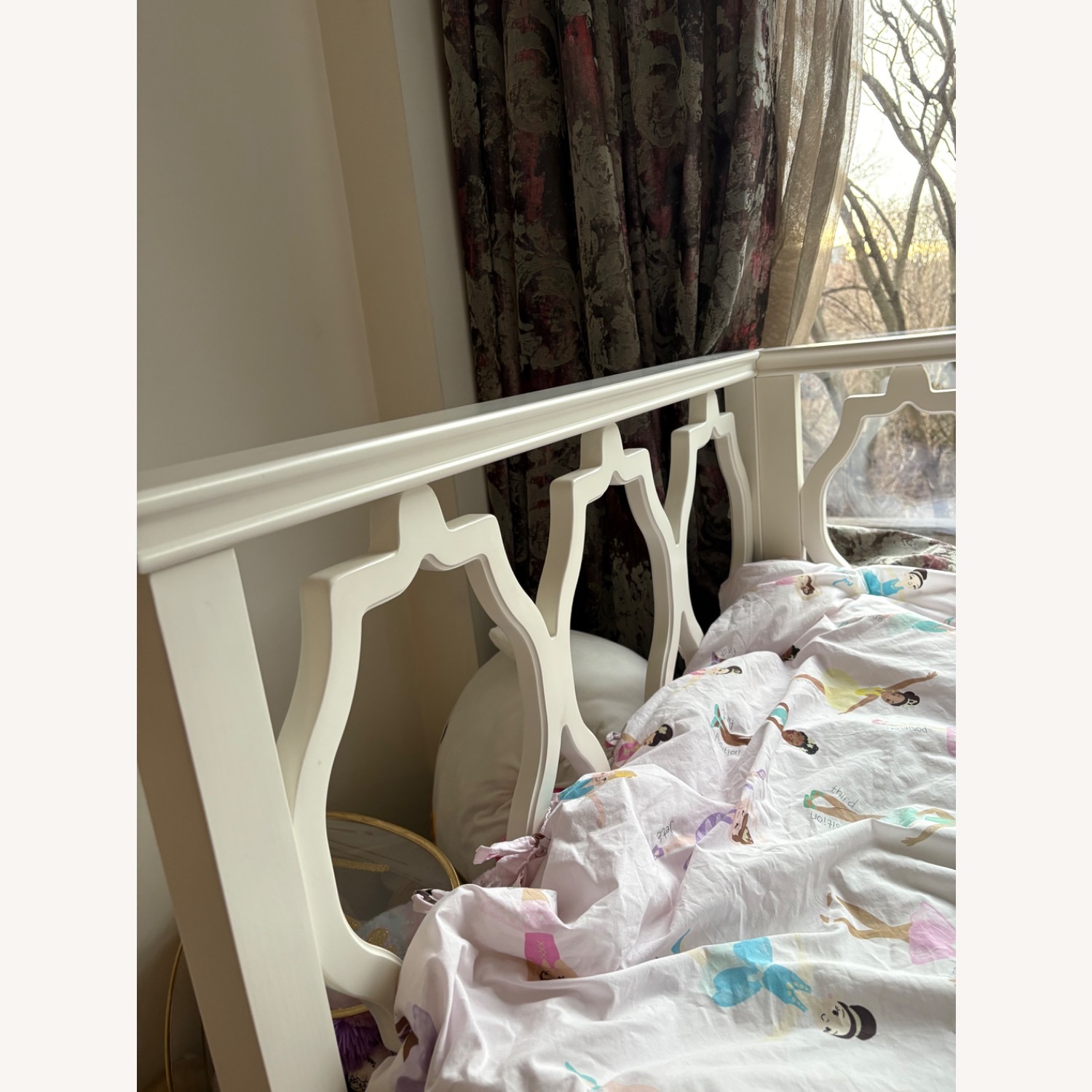 Pottery Barn Teen Elsie Daybed  - image-2