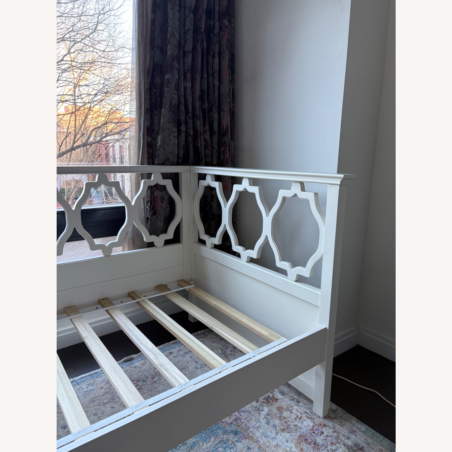 Pottery Barn Teen Elsie Daybed  - image-7