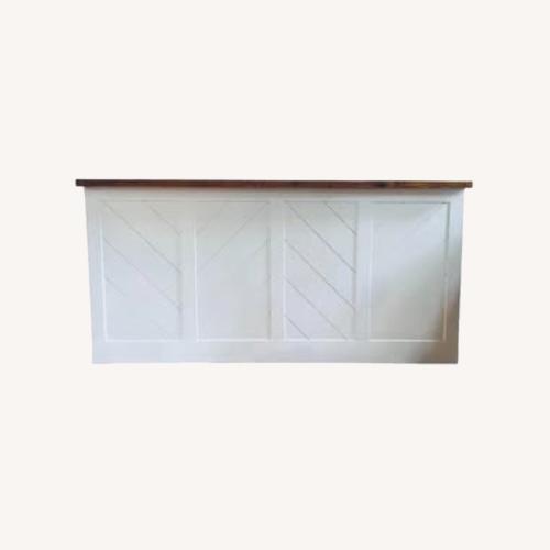 Used White Wooden Outdoor Bars for sale on AptDeco