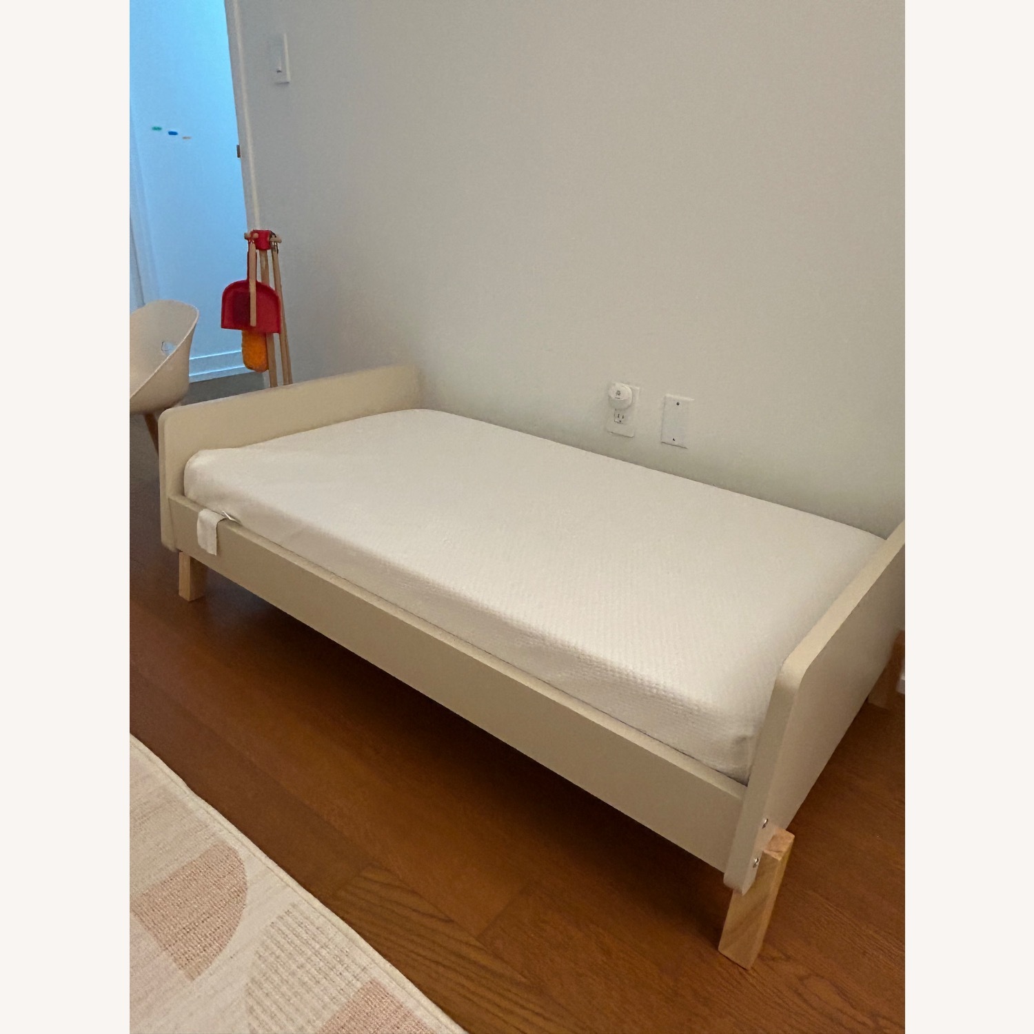 Dadadababy Toddler Bed Frame Wood  - image-2