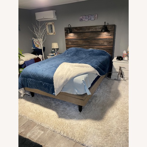 Used Queen Serta Bedadjustable Zero Gravity for sale on AptDeco
