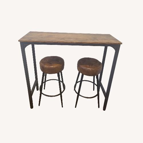 Used Breakfask Nook Stool Table Set for sale on AptDeco