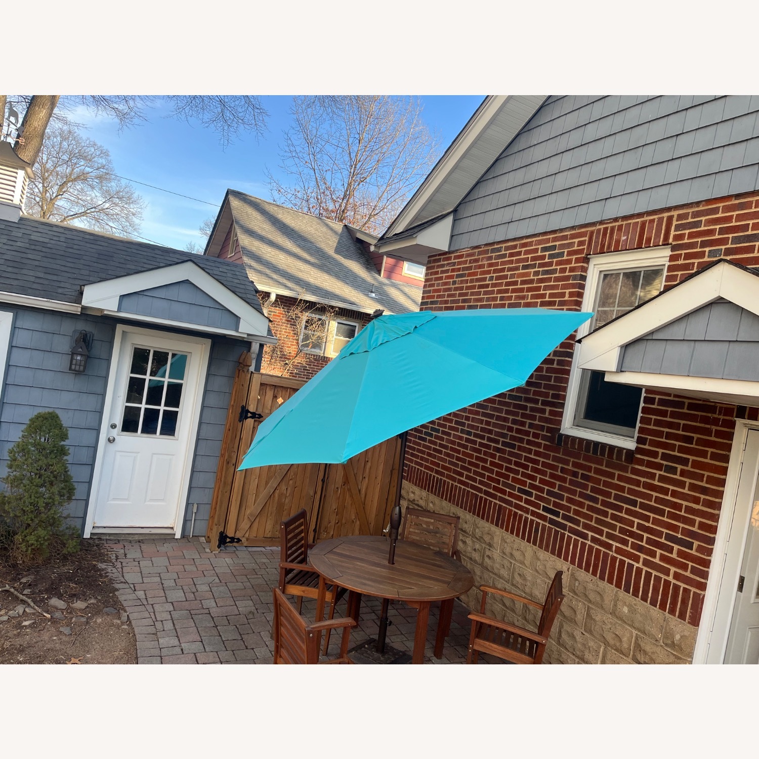 Frontgate  9 Foot Round Umbrella and Stand - image-4