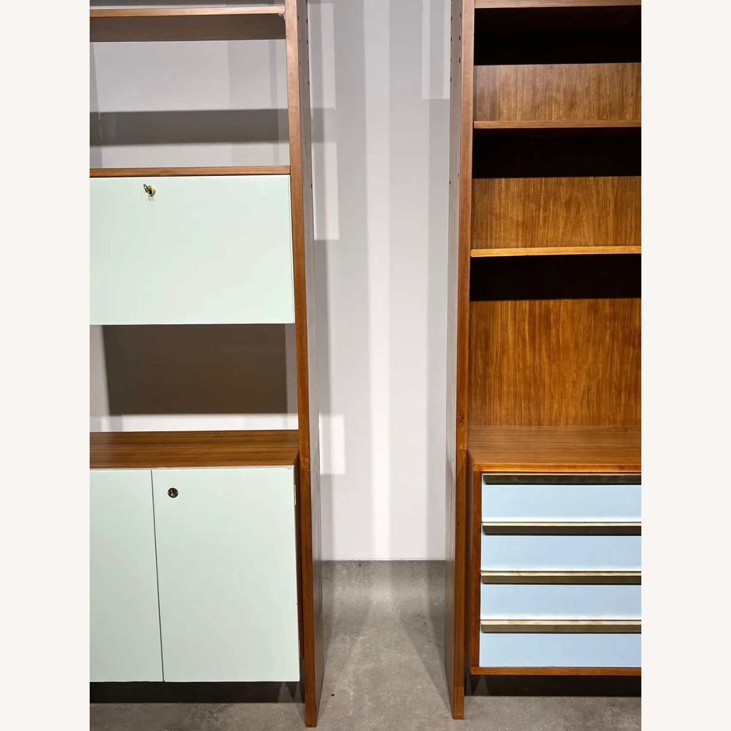 Vintage 1960’s Italian Bookcase - image-7