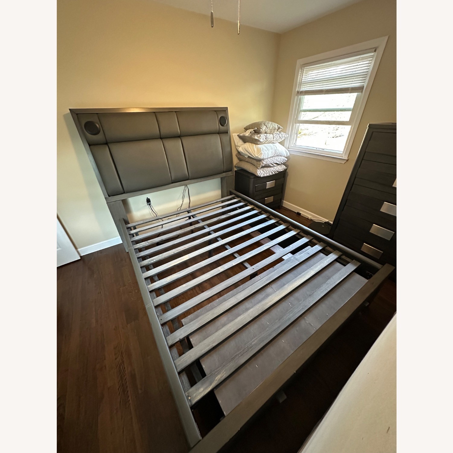 Raymour & Flanigan Orion Dark Gray Wood Queen Bed - image-1