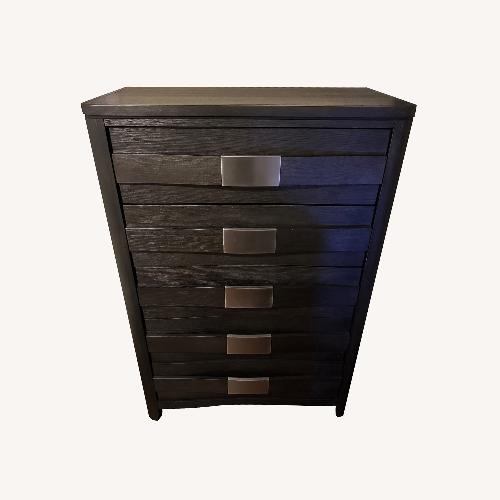 Used Raymour & Flanigan Wood/Wood Veneer 5 Drawer Chest for sale on AptDeco