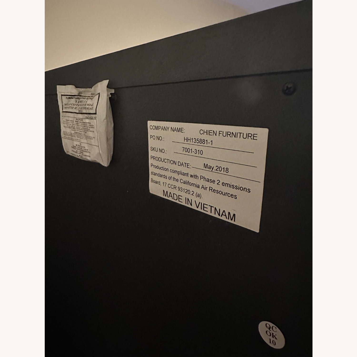 Raymour & Flanigan Wood/Wood Veneer 5 Drawer Chest - image-3