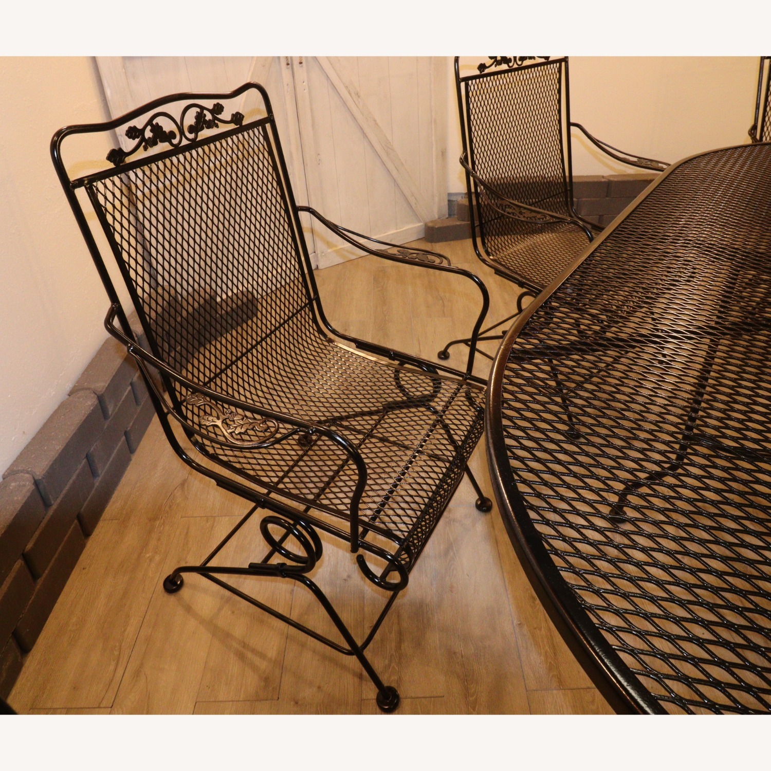 Vintage/Antique Patio Furniture - image-4
