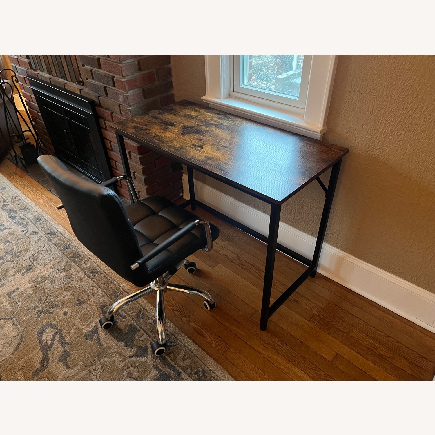 Wayfair Desk and Chair - image-9