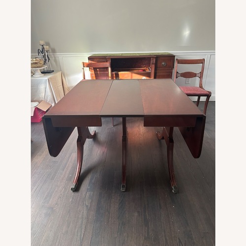 Used Vintage Maddox Colonial Mahogany Dining Table  for sale on AptDeco