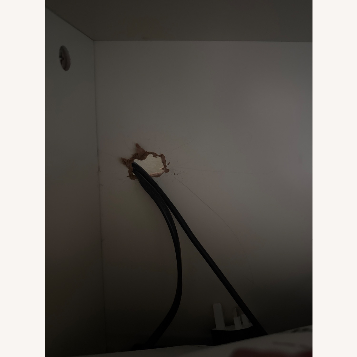 Safavieh Genevieve Modern Storage TV Stand - image-4