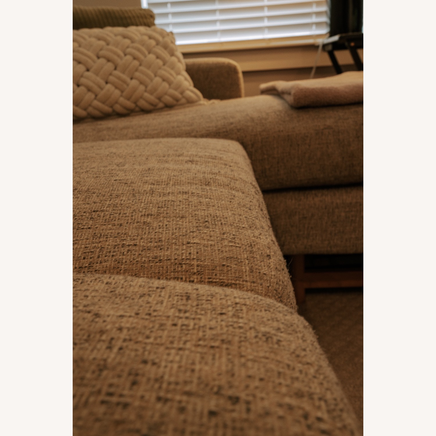 West Elm Eddy Light Gray 2 Piece Sectional - image-4