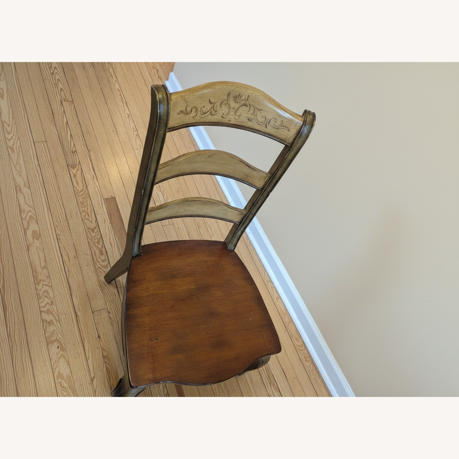 Hooker Furniture Corporation Vineyard Dining Set - image-3