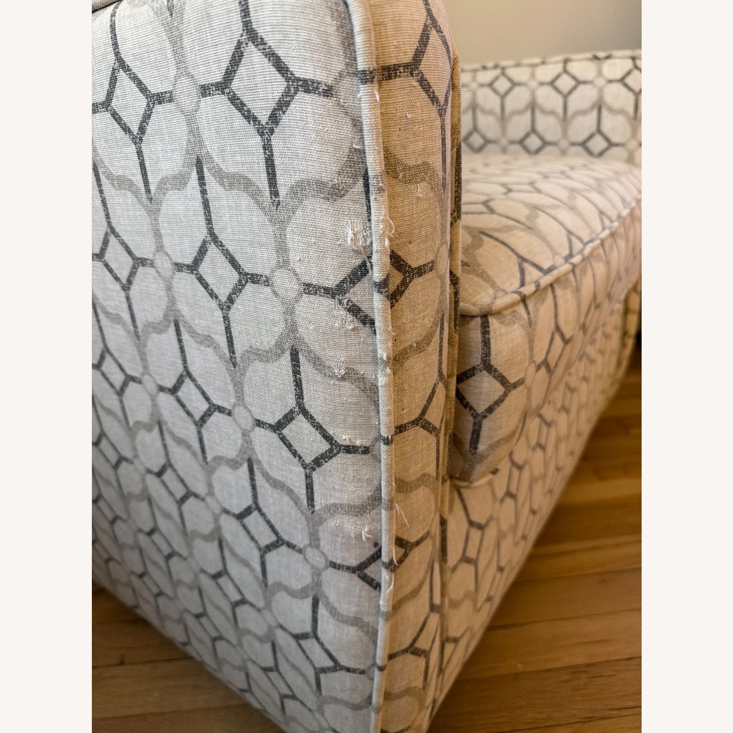 Swivel Chair - image-5