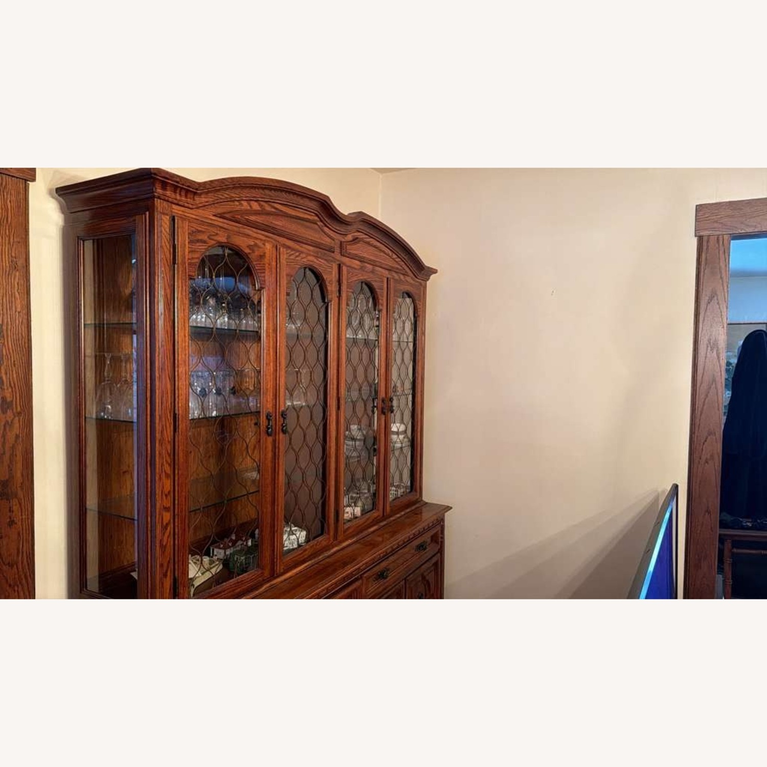 Brown Hutch / Wall Unit - image-4