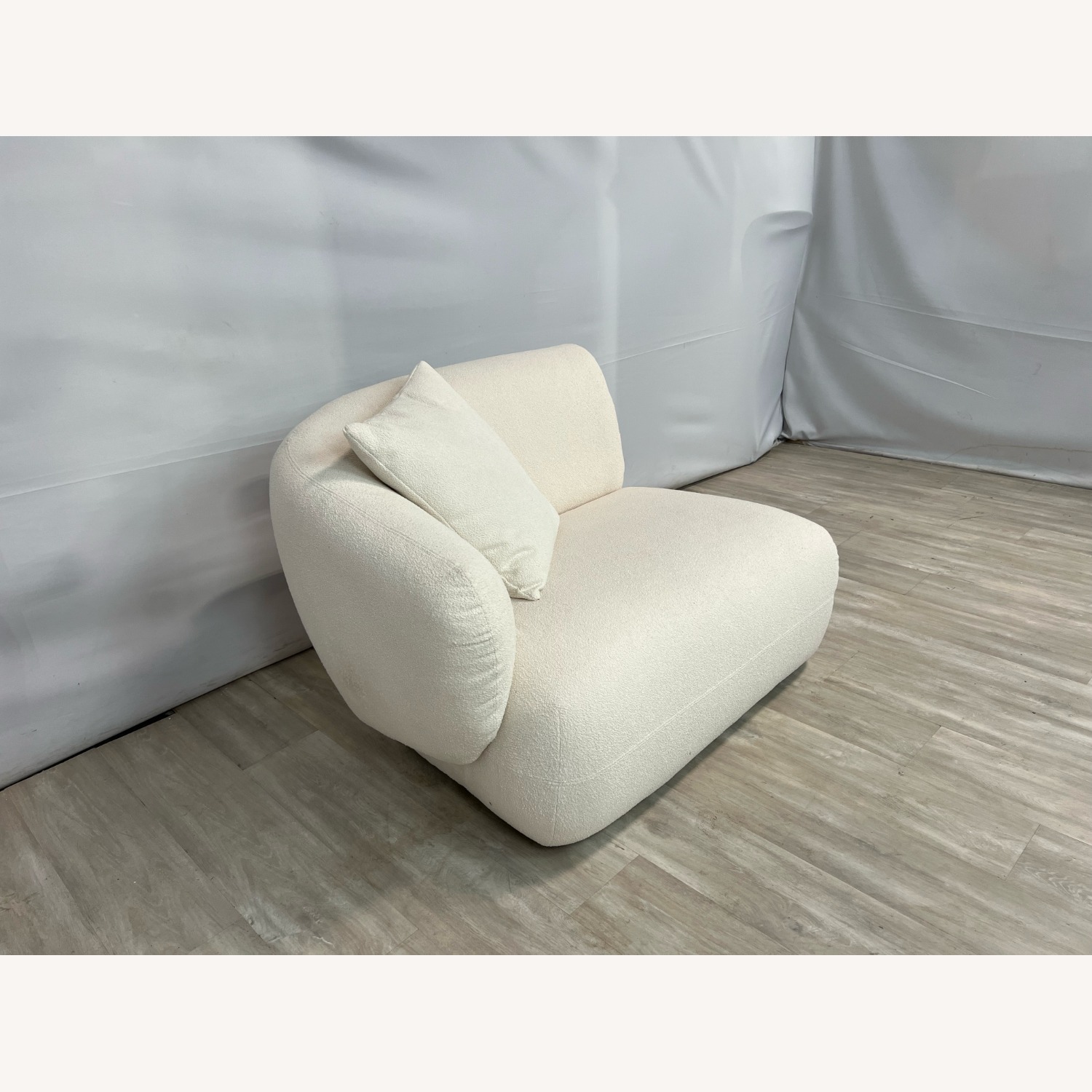 Castlery Auburn Performance Fabric Right Arm Sofa - image-2