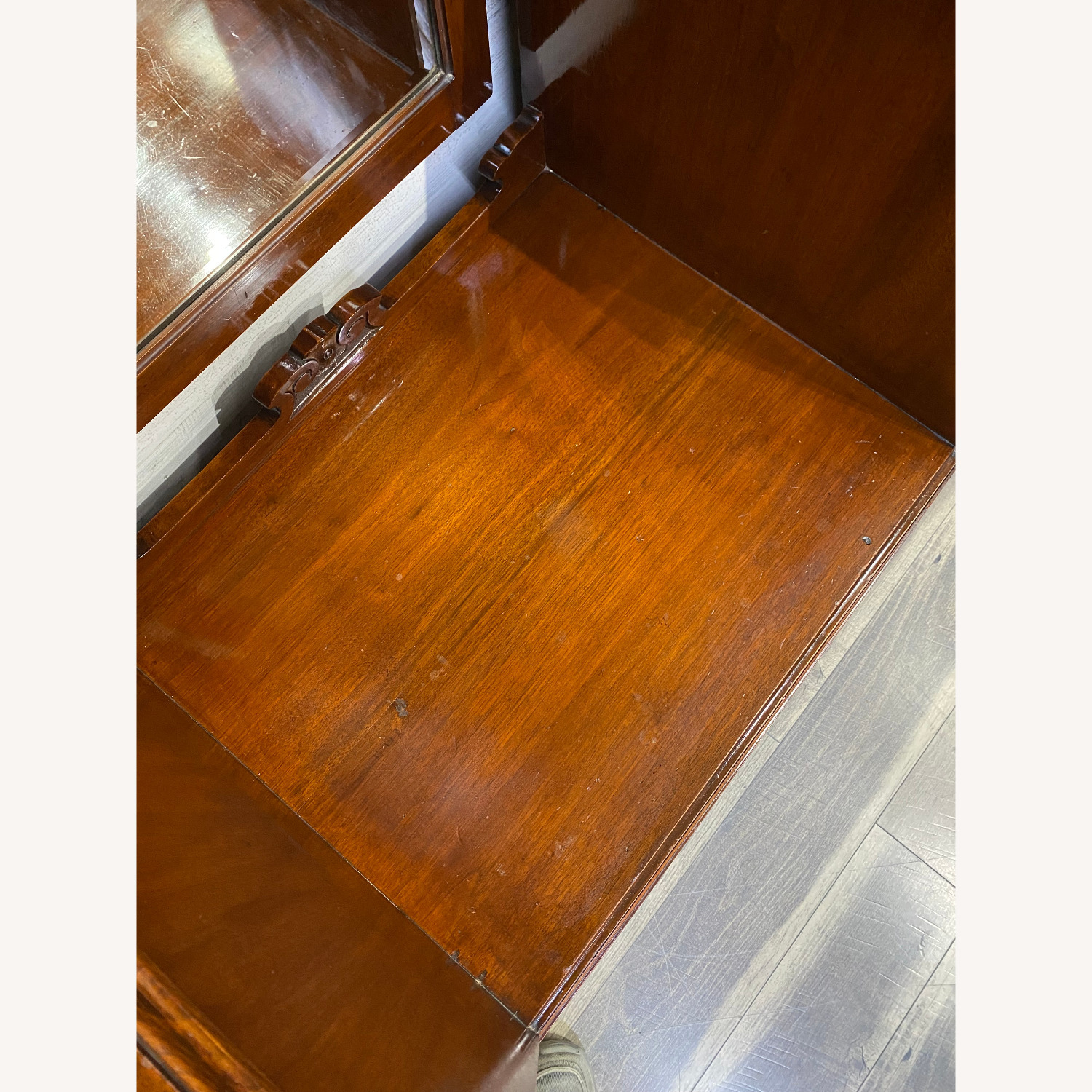 Antique Victorian Vanity Dresser - image-4