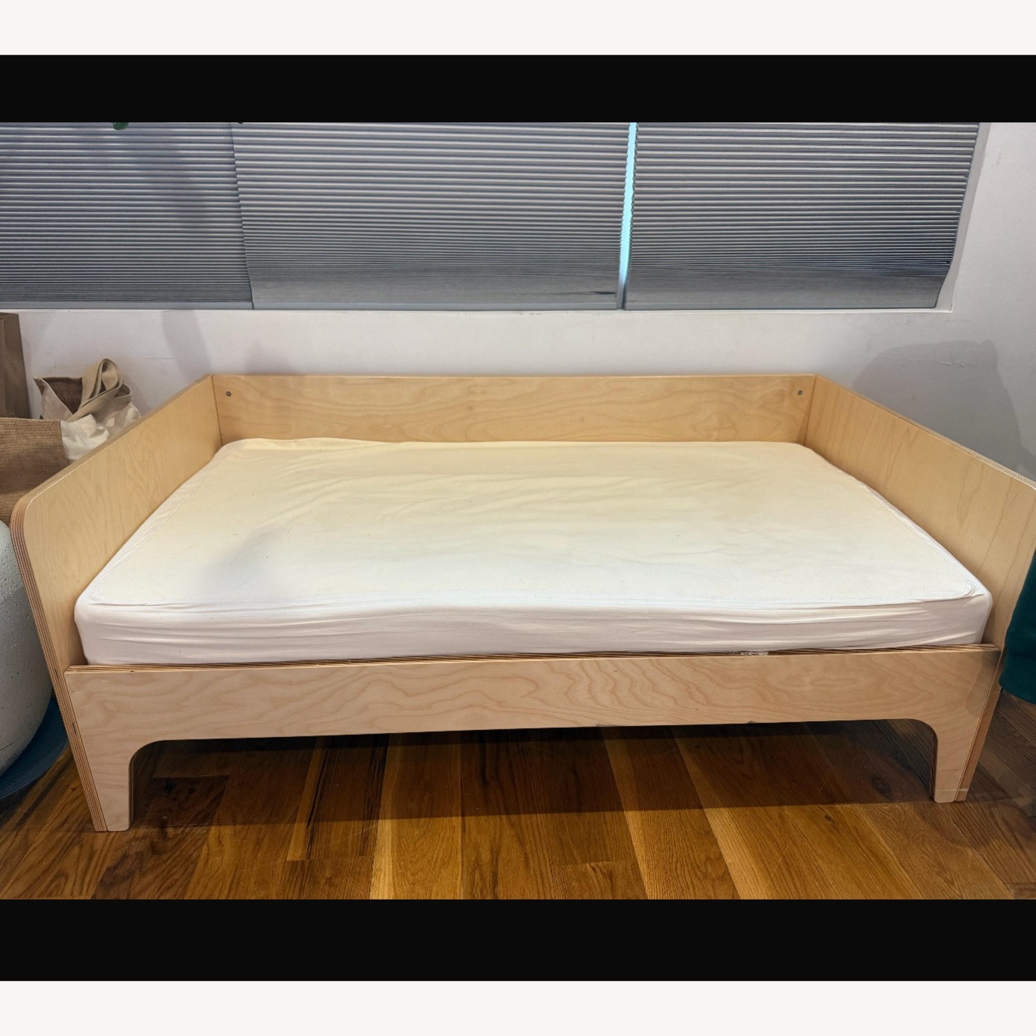 Oeuf Perch Toddler Bed - image-1
