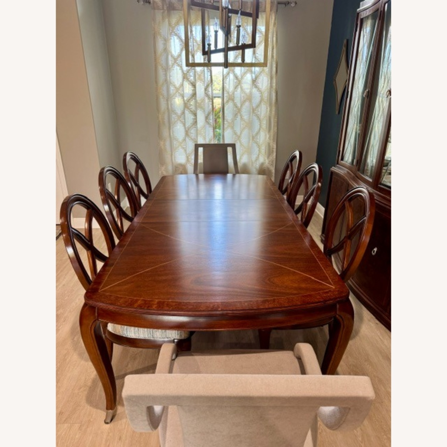 Thomasville Bogart Dining Room Table (8 Chairs) - image-1