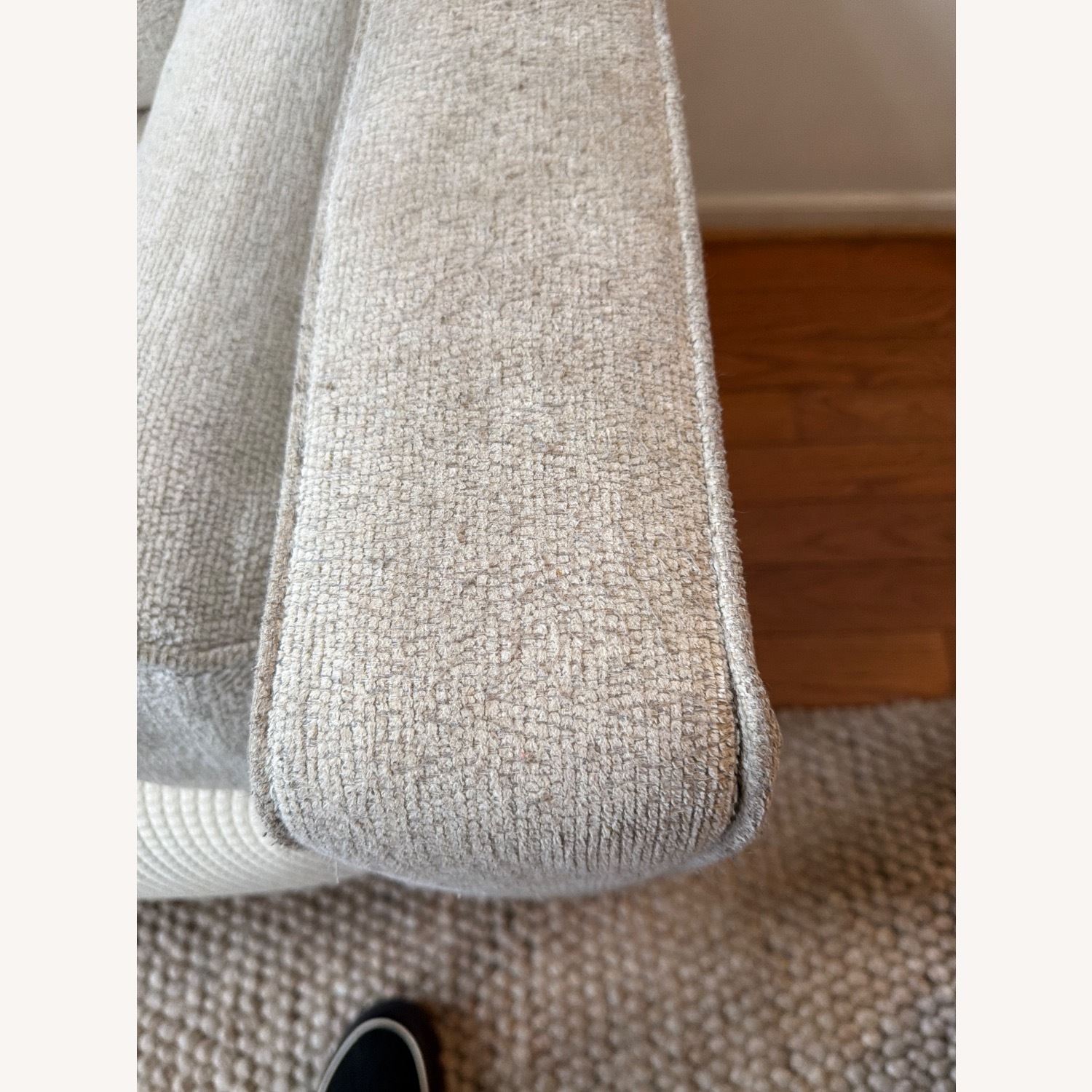 Caladeron 2 Seated Couch - image-4