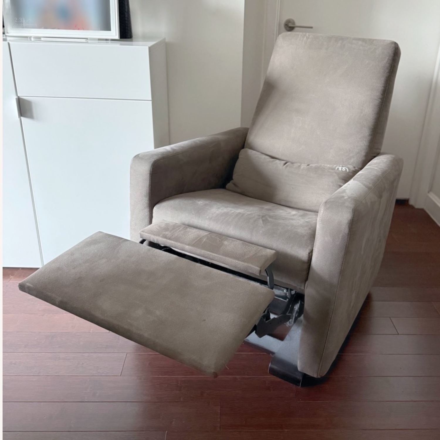 Monte Design Grano Glider Recliner  - image-5