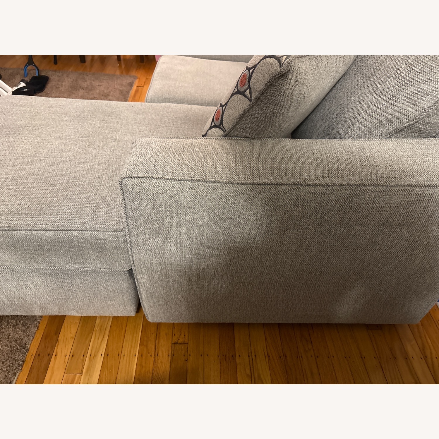 Raymour & Flanigan Farron Light Gray Sleeper Sofa - image-2