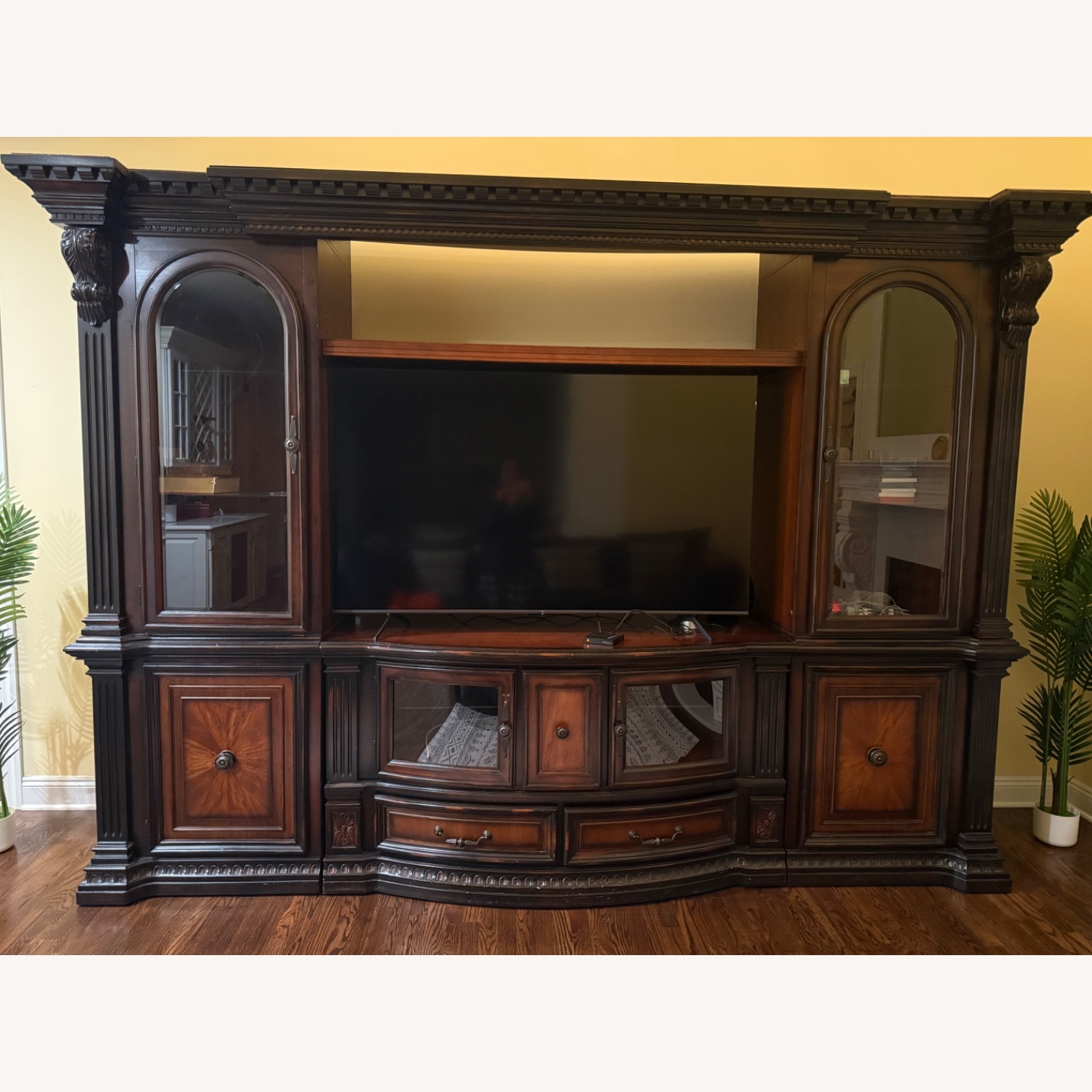 Fairmont Designs Wall Unit - image-3