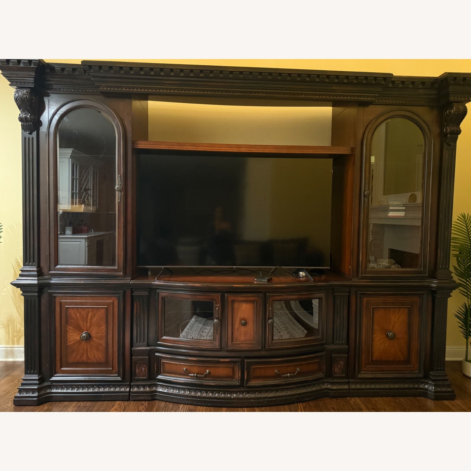 Fairmont Designs Wall Unit - image-2