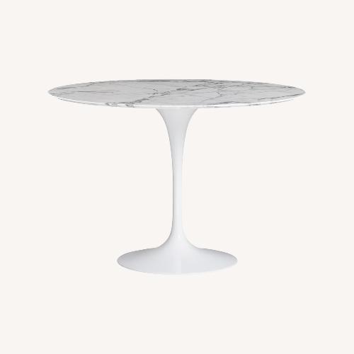 Used Saarinen Dining Table 42”  for sale on AptDeco