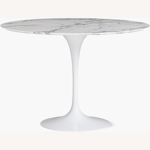 Used Saarinen Dining Table 42”  for sale on AptDeco