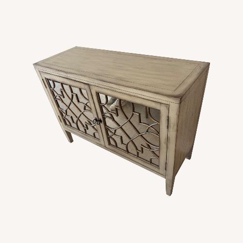 Used Hooker Buffet for sale on AptDeco