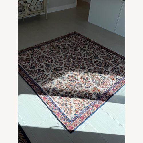 Used White Floral Area Rug 6.6' x 6.6' for sale on AptDeco
