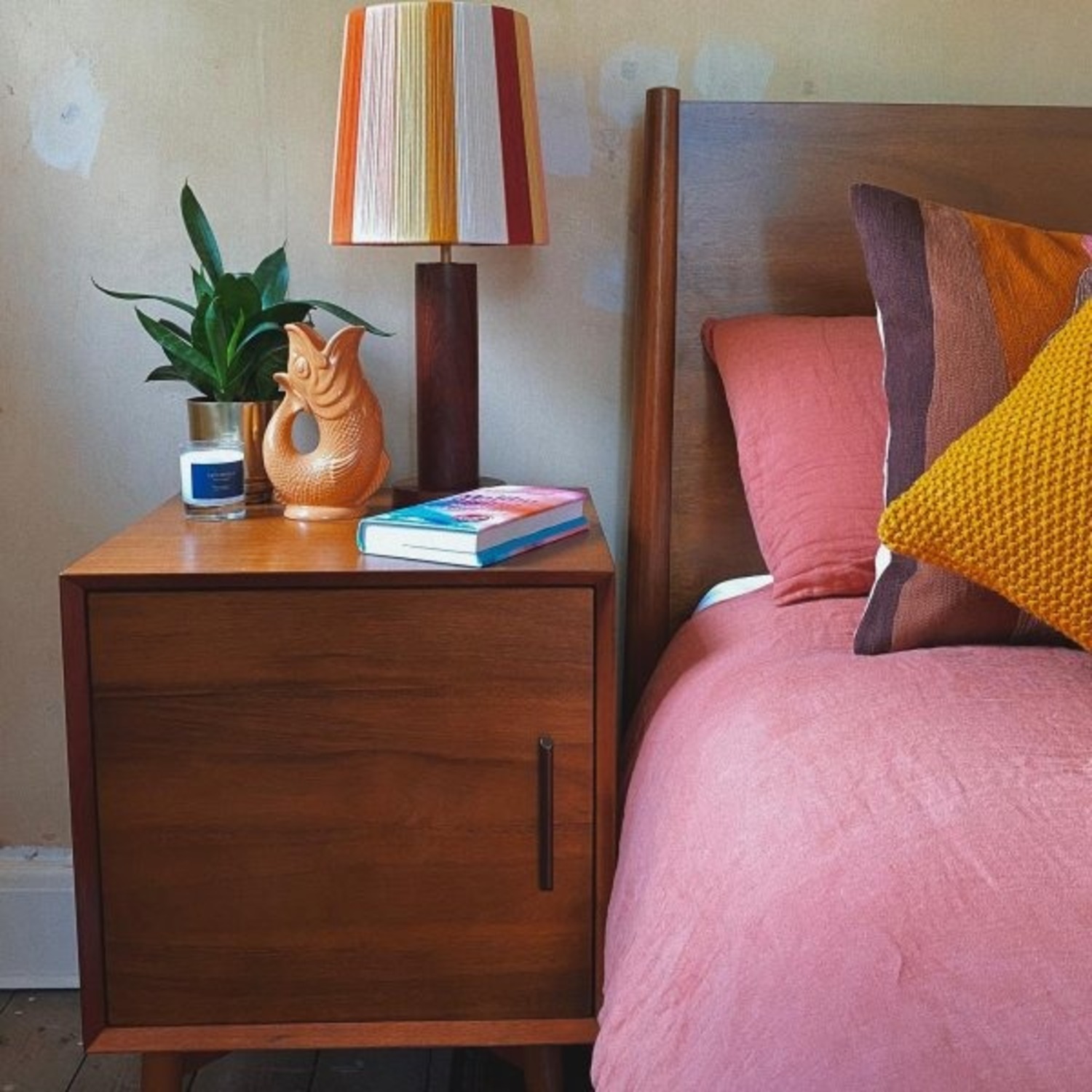 West Elm Mid-Century Side Table (20.5") - image-2