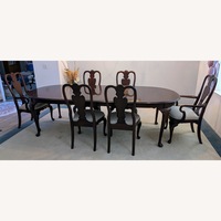 Ethan Allen Queen Anne Style Dining Sets