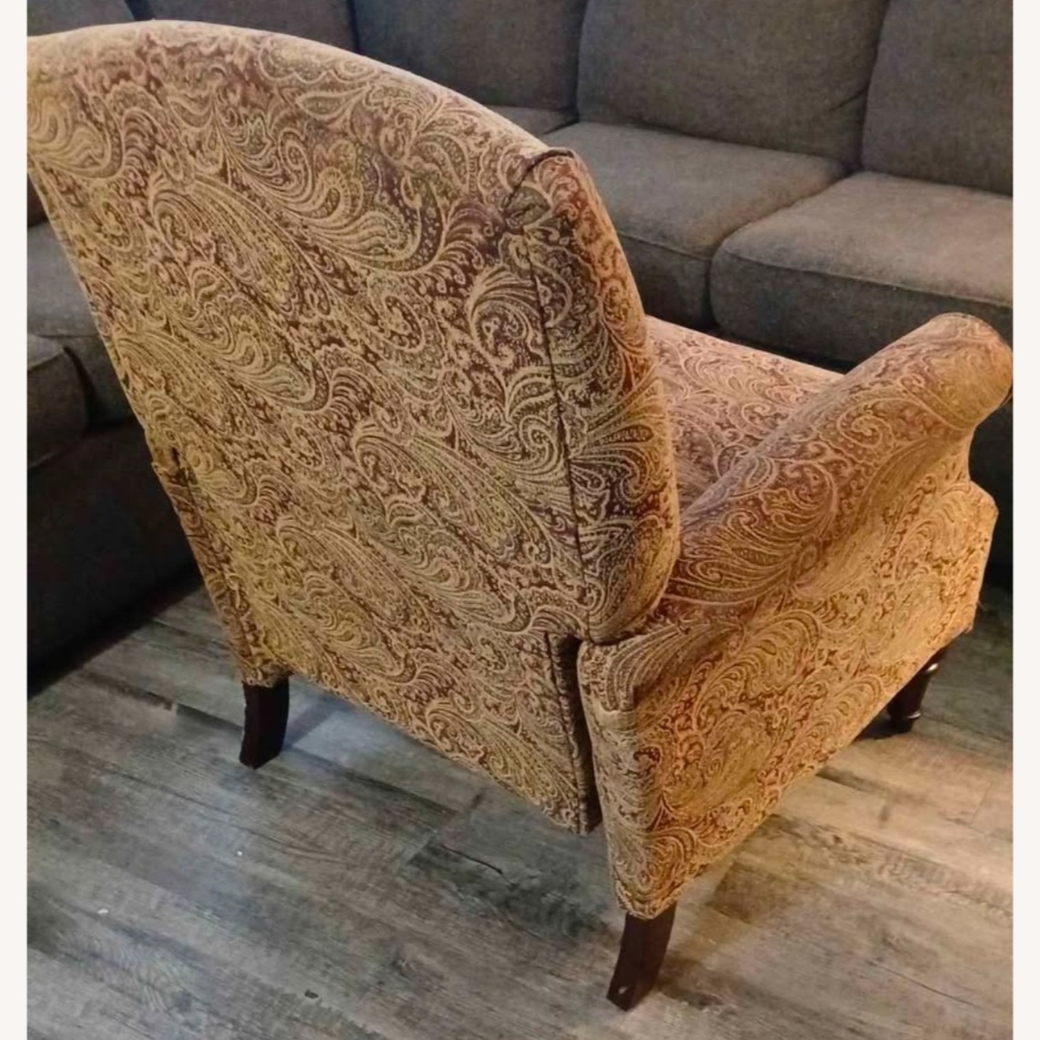 Lane Furniture Fabric Recliner - image-3